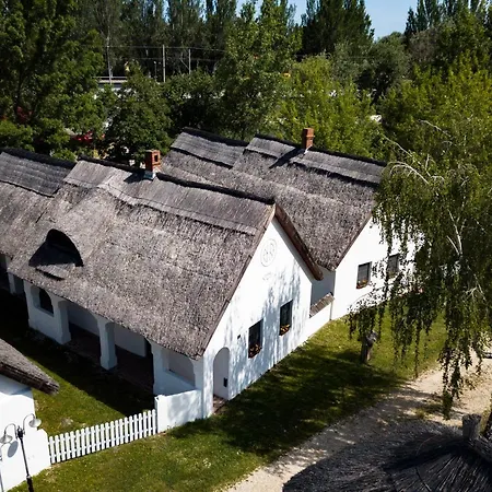 Bohem Birtok Es Csarda Prázdninový areál