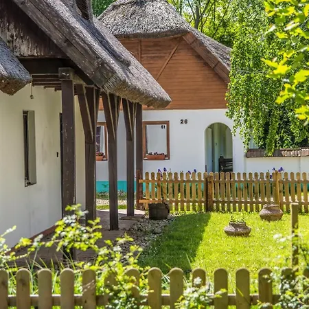 Tatil parkı Bohem Birtok Es Csarda Zamárdi