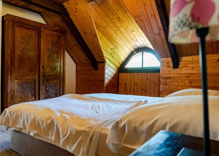 Bohem Birtok Es Csarda Ferienpark Zamárdi