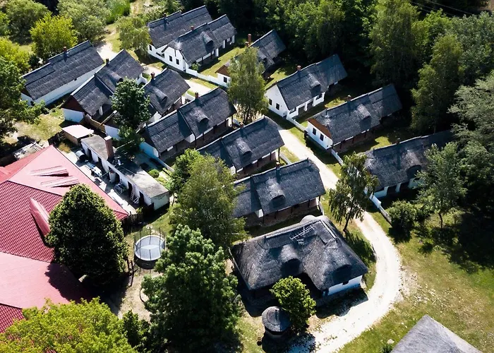 Bohem Birtok Es Csarda Ferienpark Zamárdi