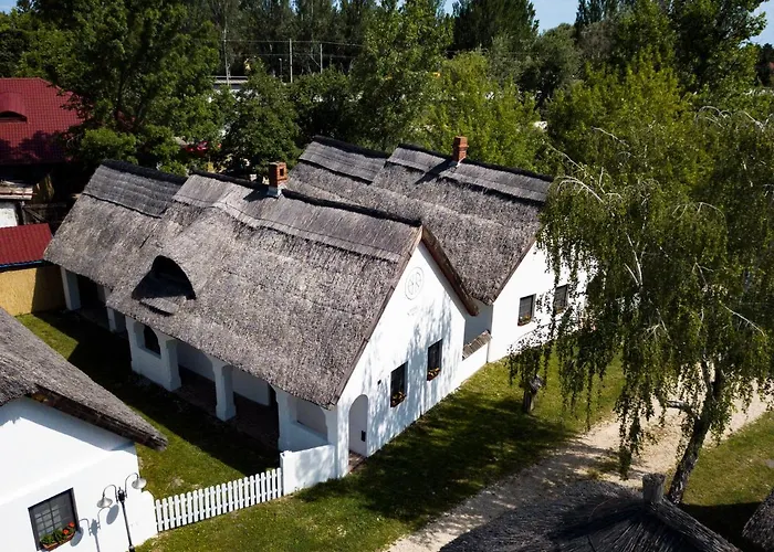 Bohém Birtok és Csárda Üdülőpark